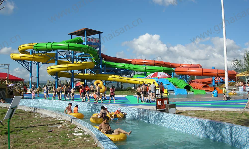 浙江宁波东钱湖水上乐园螺旋组合滑道、漂流河