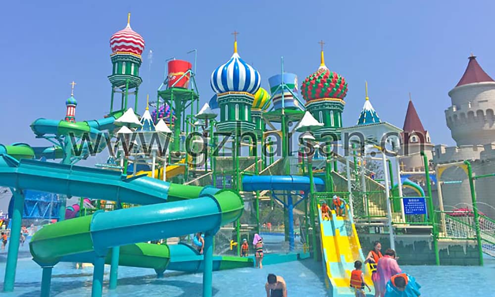 水上乐园设计要考虑到乐趣的提供，也要考虑到安全的保障