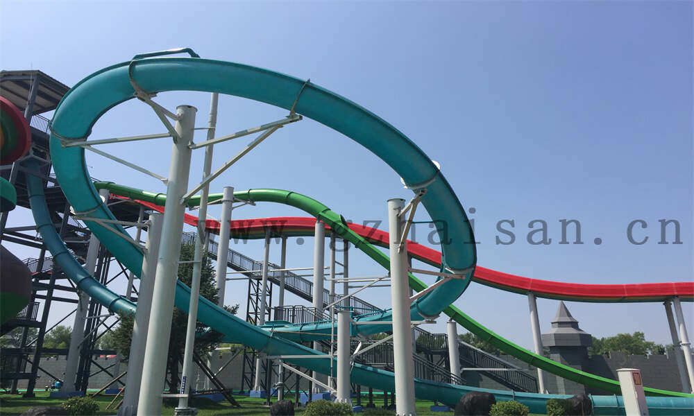 大众喜爱的水上游乐设施都有哪些