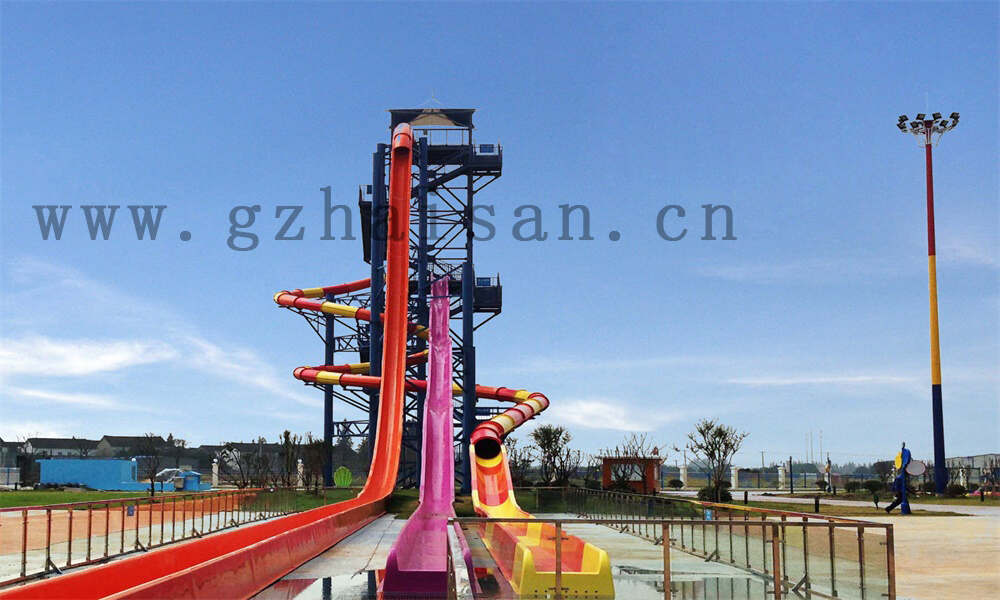 儿童戏水乐园设备大揭秘：畅玩水上游乐设施